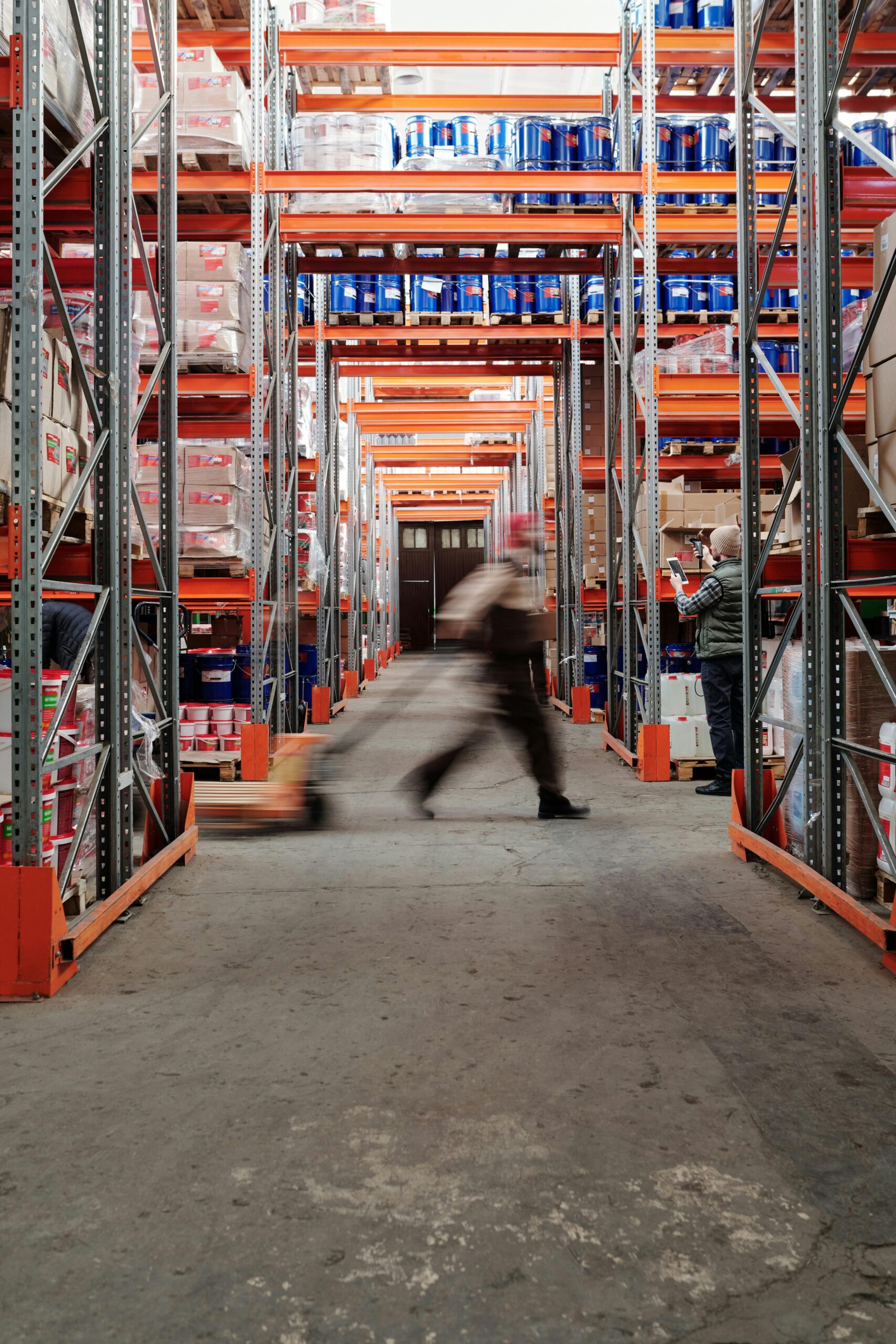 Warehouse operations using real-time inventory tracking to verify stock location, quantity and status