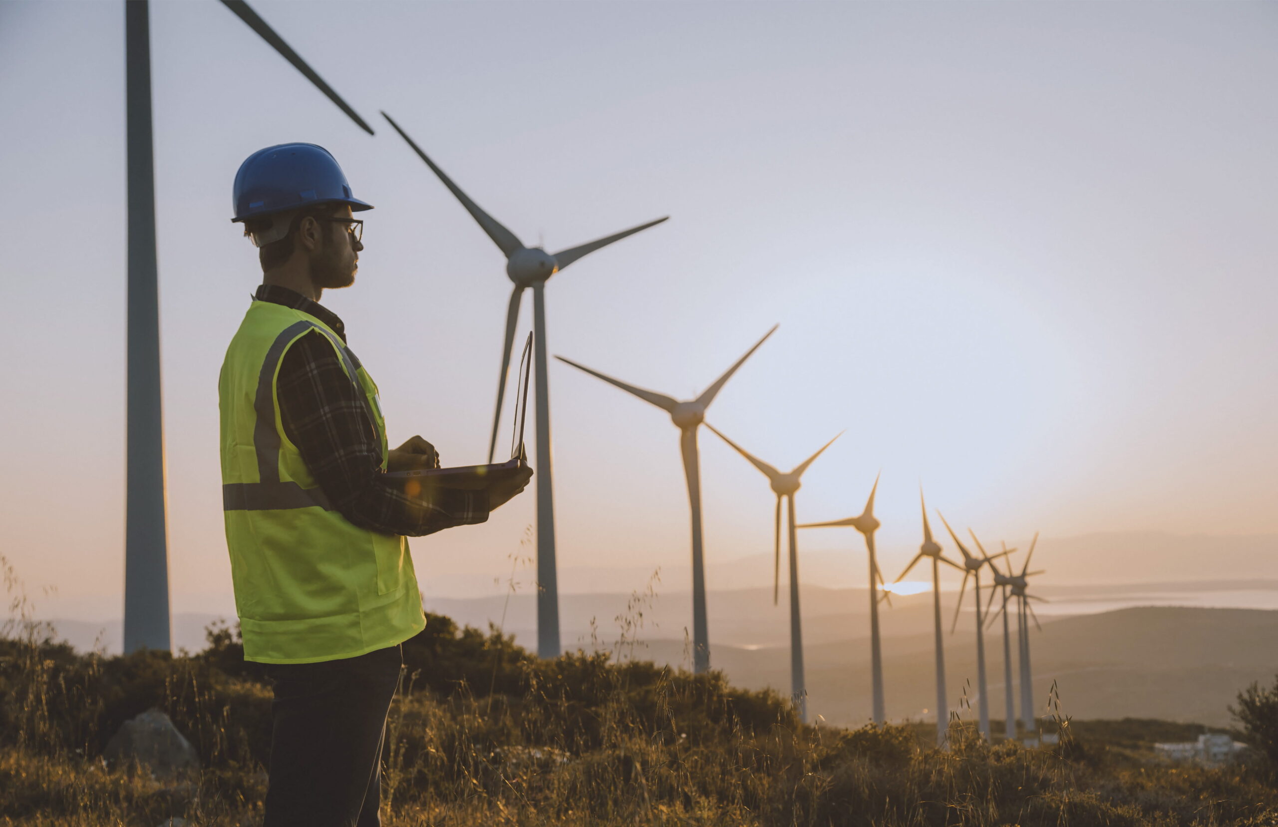 Detect indirect risk signals early