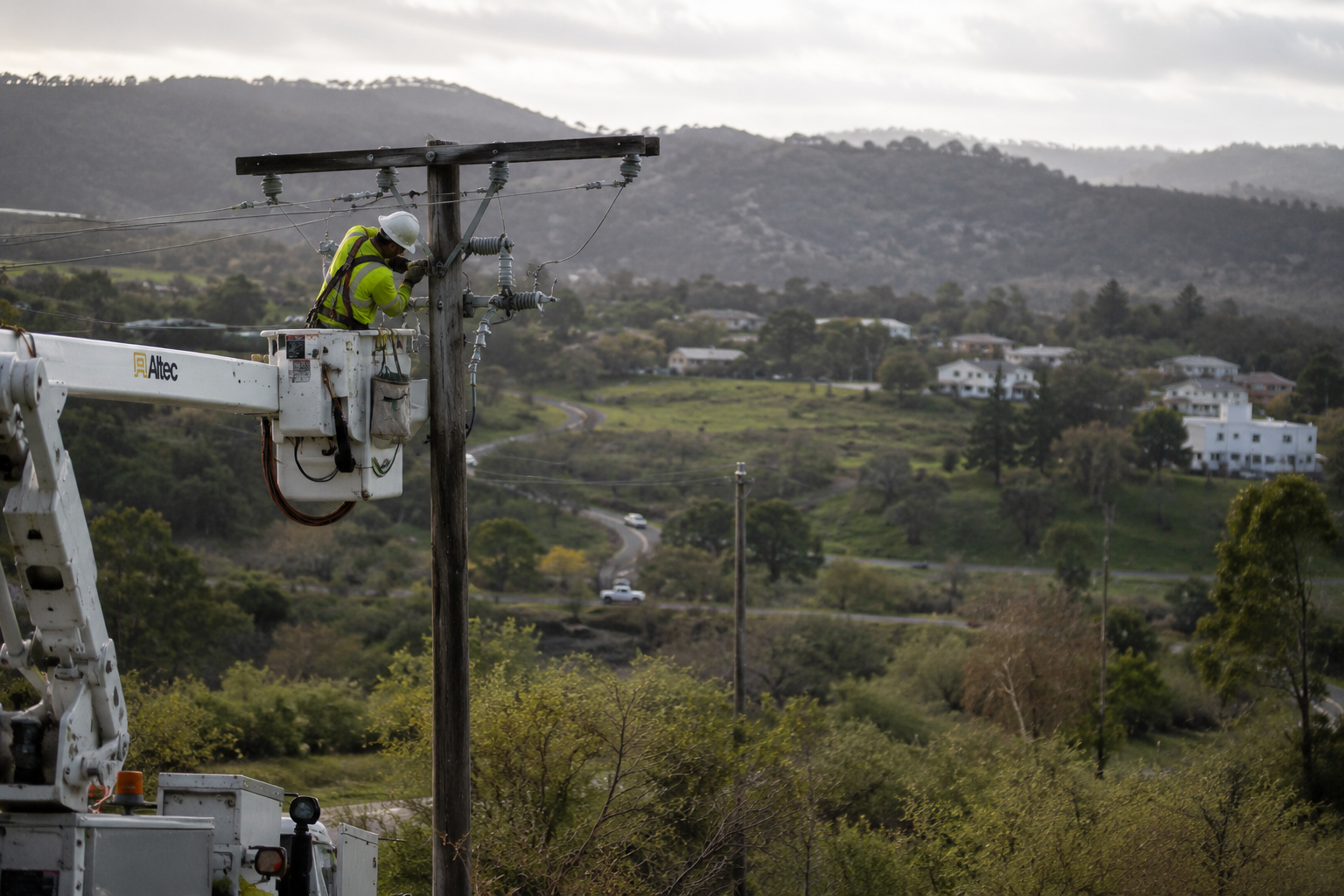 Faster fault location. Smaller outage footprint. Stronger self-healing grid performance